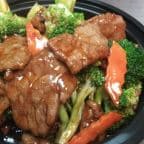 Best Beef w. Broccoli in Naples, FL